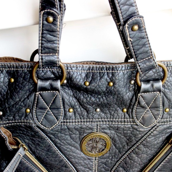 Sparrow True Black Crossbody Bag - Picture 5 of 10